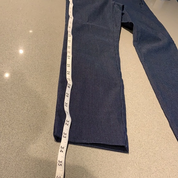 RW&Co Women’s Capri Pant - Picture 10 of 12